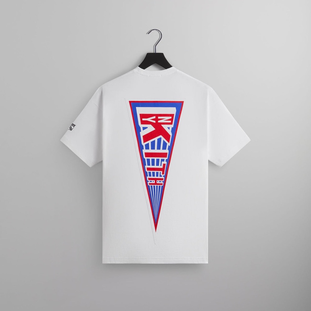 Kith for the New York Rangers Pennant Vintage Tee in “White” T-Shirt Size XL